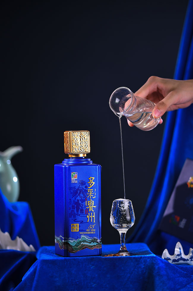 多彩貴州美酒(藍(lán))信(瓶)