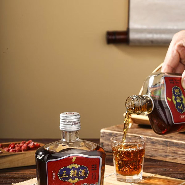 三鞭酒【35° 125ml】